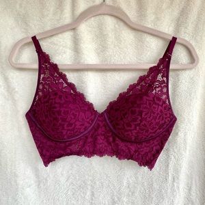 NEW and UNWORN Maidenform Bra, Lace, Magenta